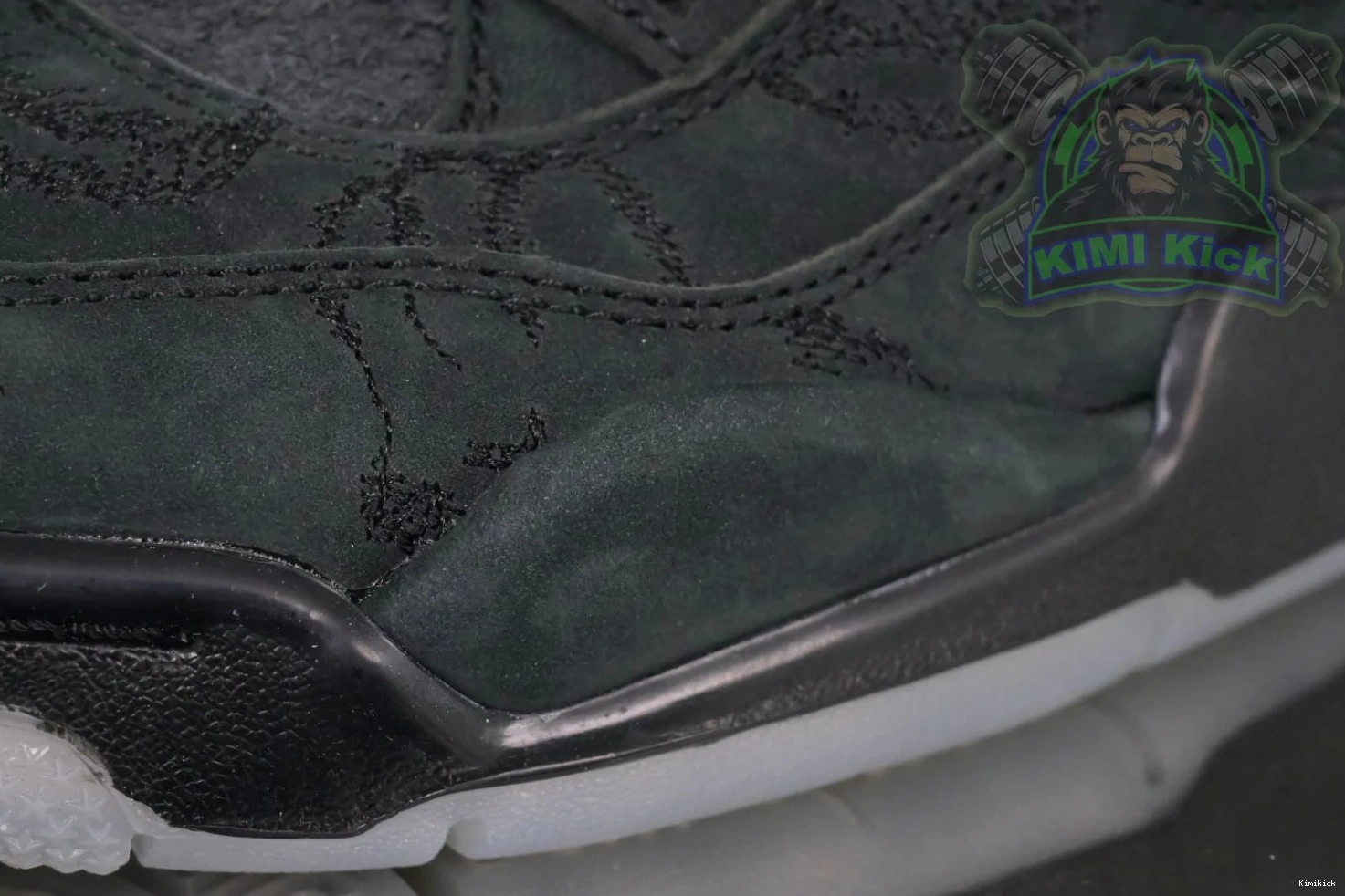 Air Jordan black StreetReady Kimikick kaws 4 1905 Jordan 0528